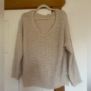 Ivory Miracle brand sweater size M/L New with tags